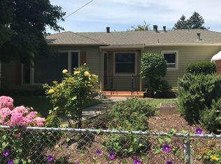 921 Del Mar Dr, Santa Rosa, CA 95405