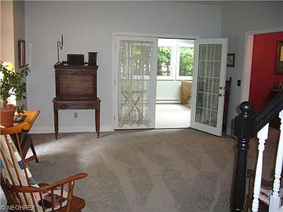 3rd image of 11789 Derbyshire Ln