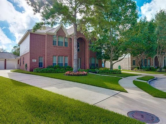 2nd image of 3911 Ryewood Ct