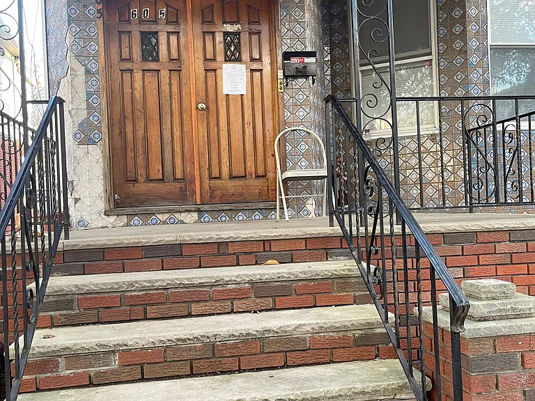 605 Malone Pl #A — Photo 12