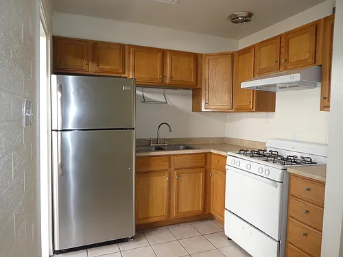 1200 E Spence Ave #6 Photo 1