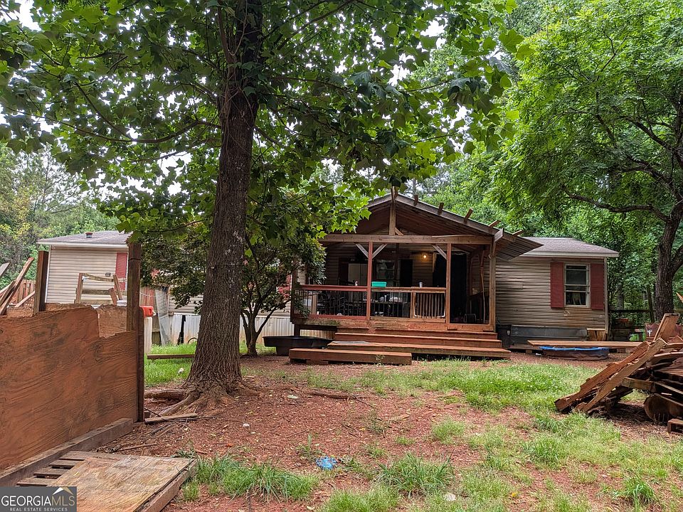 1st image of 28 Mountain Lake Dr