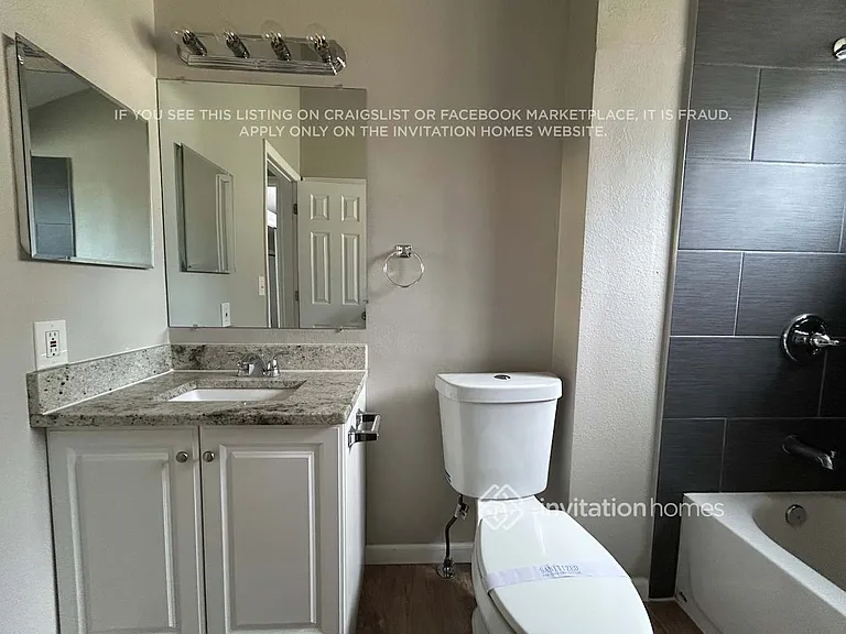1162 W 132nd Pl — Photo 18
