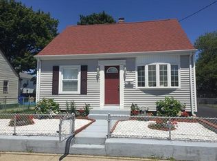 60 Stearns St, Pawtucket, RI 02861