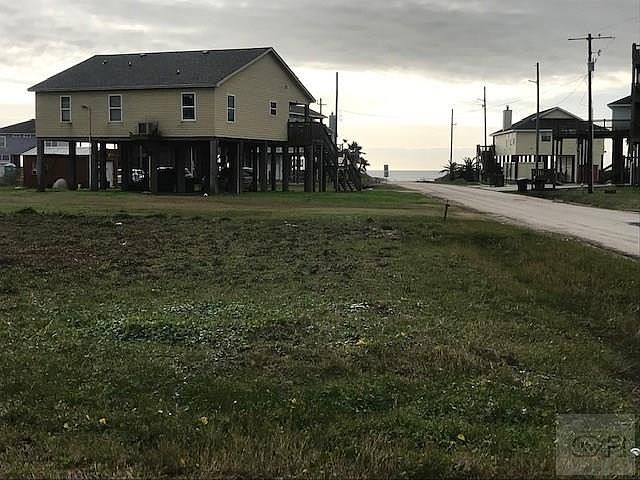2nd image of 924 South Cv