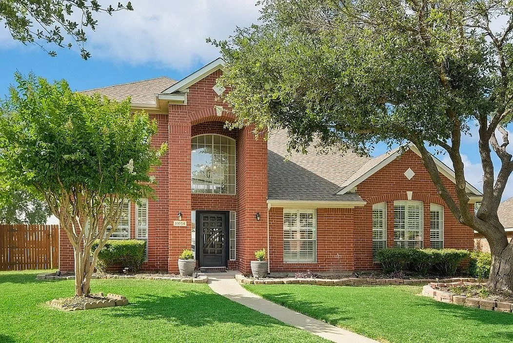 5 bed, 3344 sqft, $5,000 — Photo 3