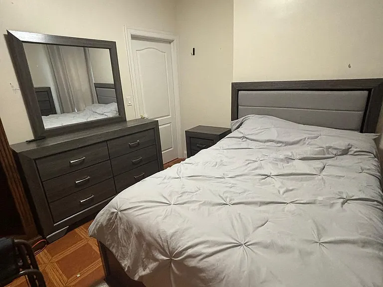 420 Hawthorne Ave #A — Photo 3