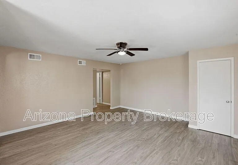 607 W Rio Salado Pkwy #205 — Photo 13