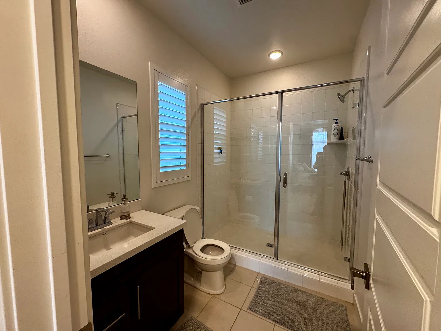 4 bed, 3398 sqft, $1,950 — Photo 4