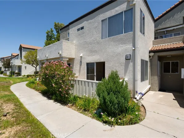 21200 Trumpet Dr Unit 103, Santa Clarita, CA 91321