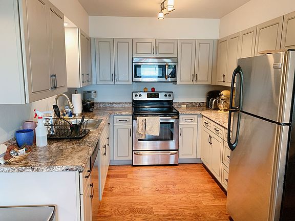 2nd image of 519 N Garden St #1