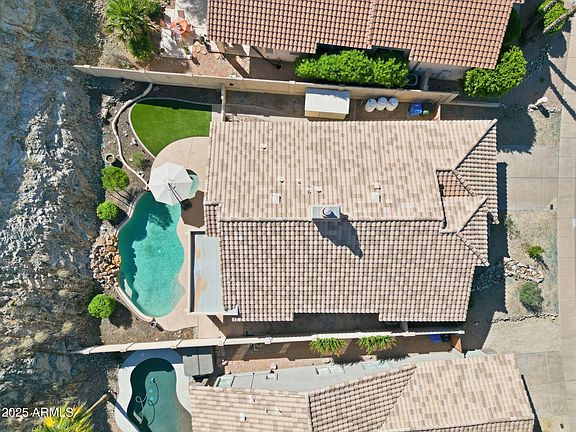 4th image of 2419 E SILVERWOOD Drive