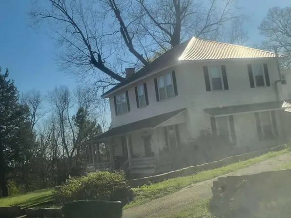 341 Florida St, West Blocton, AL 35184