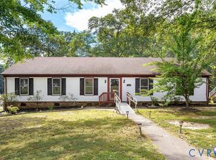 8901 Chester Forest Ln, North Chesterfield, VA 23237