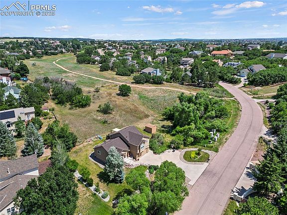 2nd image of 40 Pauma Valley Dr