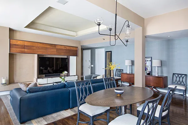 Sold by Compass | media 6