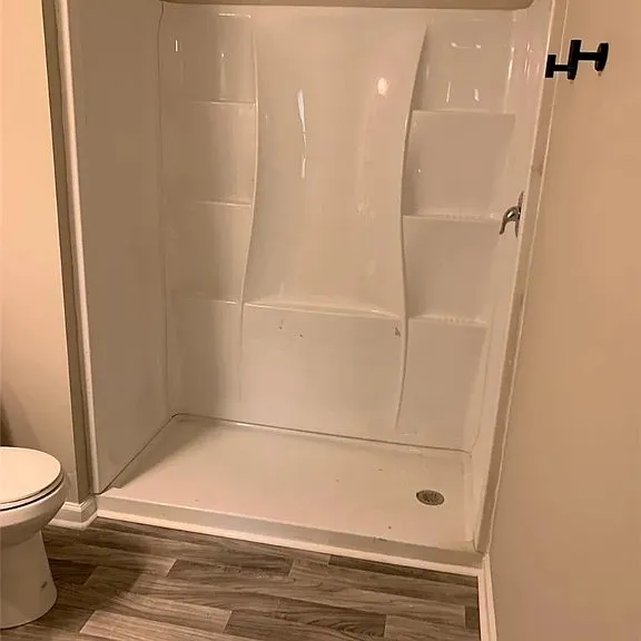 1015 Bowden St — Photo 5
