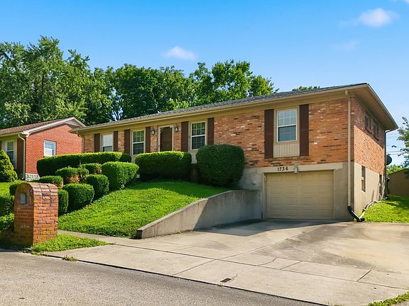 3rd image of 1736 Gleneagles Dr