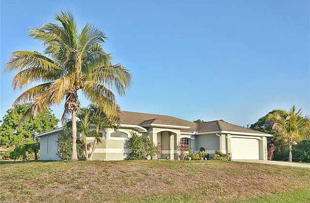 1st image of 400 NW 26th Ave
