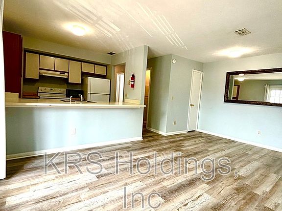 5th image of 48 South Ave #1
