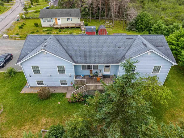 2 Pine Ridge Rd, Antigonish, NS B2G 0B4