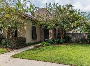 300 Grand Pointe Blvd, Lafayette, LA 70508