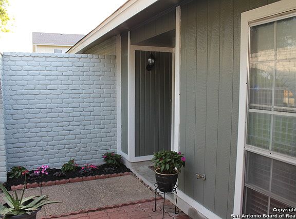 5th image of 8511 Bristlecone St