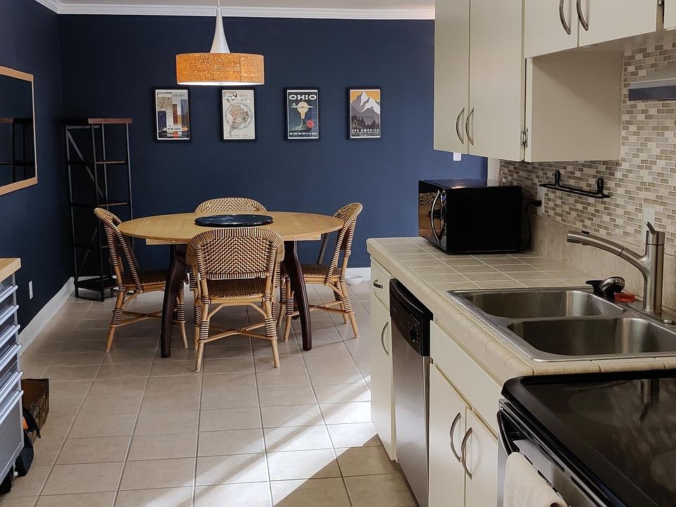 Oversized tiled Kitchen and Dining