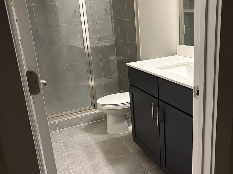 1477 Maplewood Dr — Photo 8
