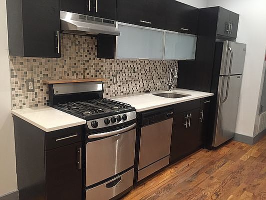 3rd image of 65 Huron St #1L