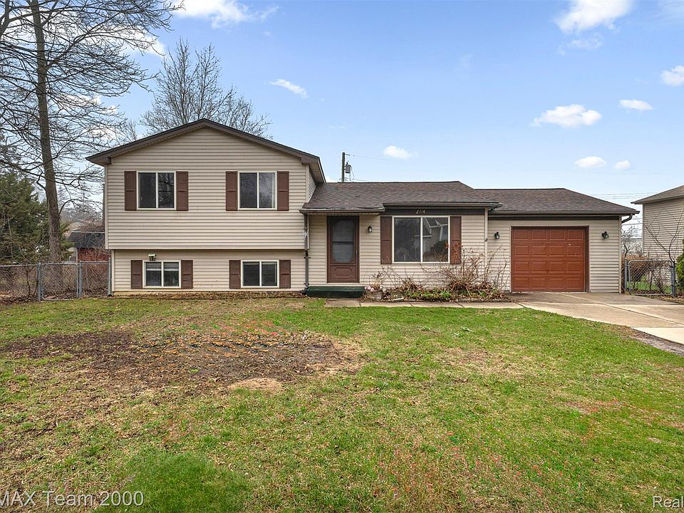 1st image of 2714 Hallman Ave