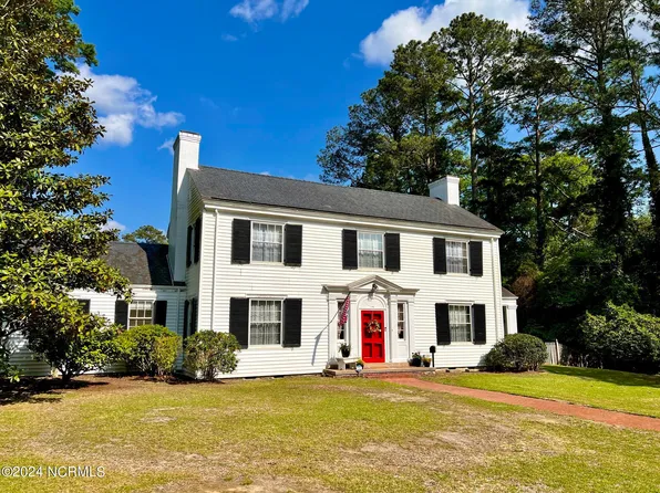 907 Dewey Street, Kinston, NC 28501