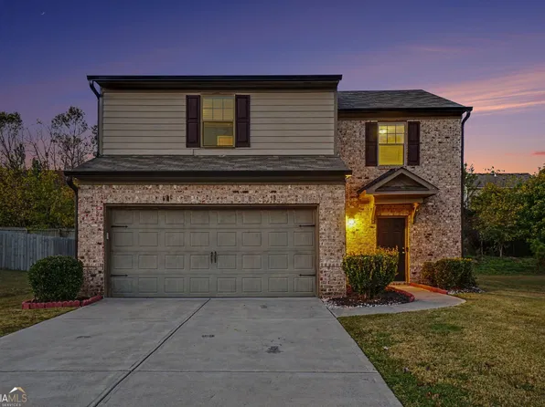 210 Scotland Dr, Dallas, GA 30132
