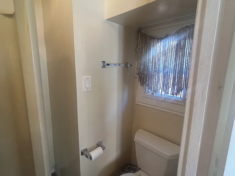 25055 Marion Ridge Dr #1 — Photo 5