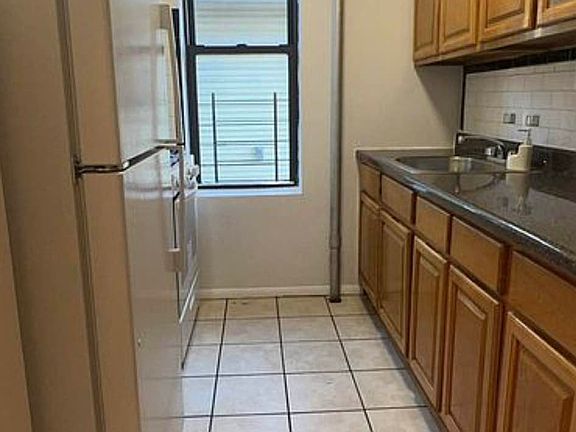 2nd image of 4157 75th St APT 2B