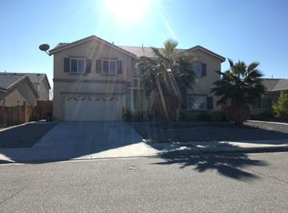 14585 Tucson St, Victorville, CA 92394