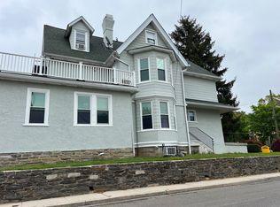 201 Price Ave APT 2, Narberth, PA 19072