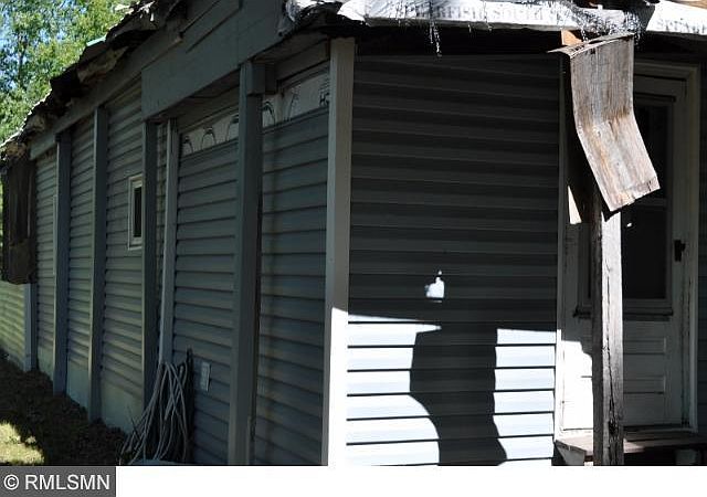 2nd image of 10190 Robin St