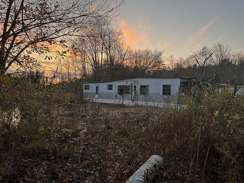 2nd image of 1012 Garfield Rd