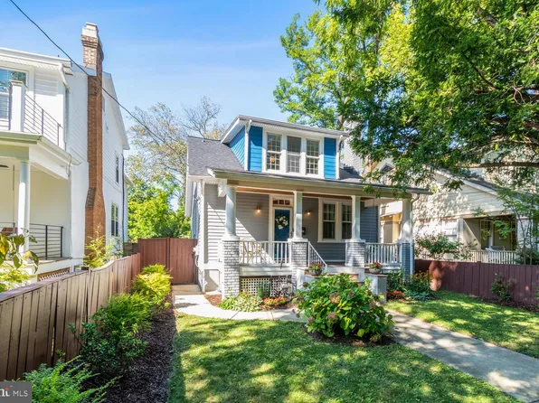 3831 Military Rd NW, Washington, DC 20015