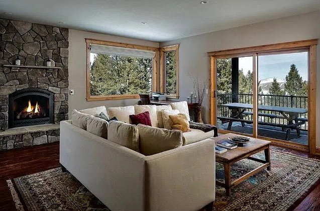 890 Snow King Dr — Photo 21