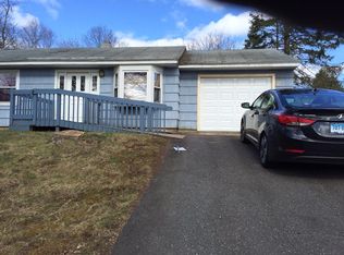12 Evening Star Dr, Naugatuck, CT 06770