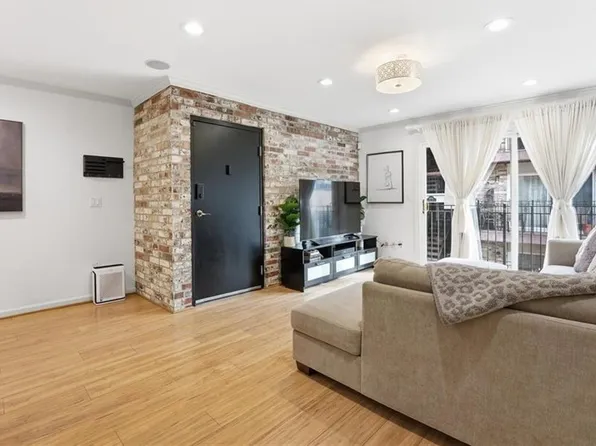 5004 Baltimore Ave APT 204, Kansas City, MO 64112