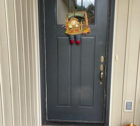 5th image of 1008 Towns View Dr