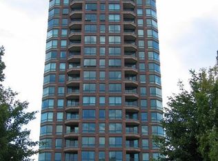 3320 Spinnaker Ln APT 6D, Detroit, MI