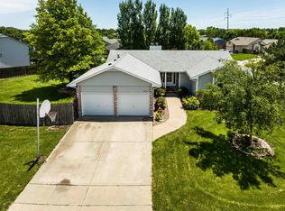 10005 E Skinner St, Wichita, KS 67207