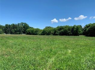 Wilkins Rd, Erie, PA 16505