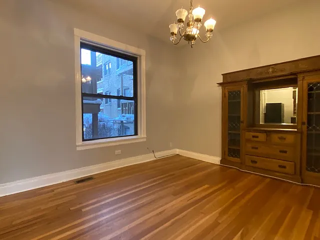 2104 N Seminary Ave #2 — Photo 6