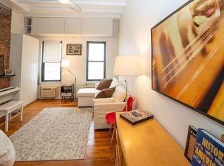 431 W 54th St APT 5D, New York, NY