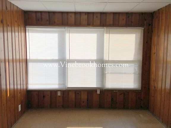 3rd image of 2200 Chamberlin Ave